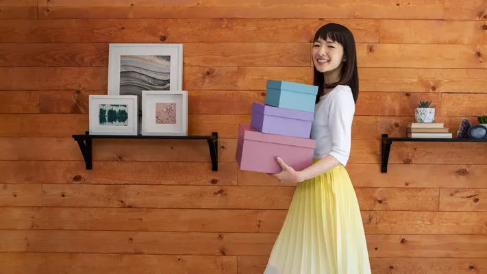 Dọn nhà cùng Marie Kondo - Dọn nhà cùng Marie Kondo